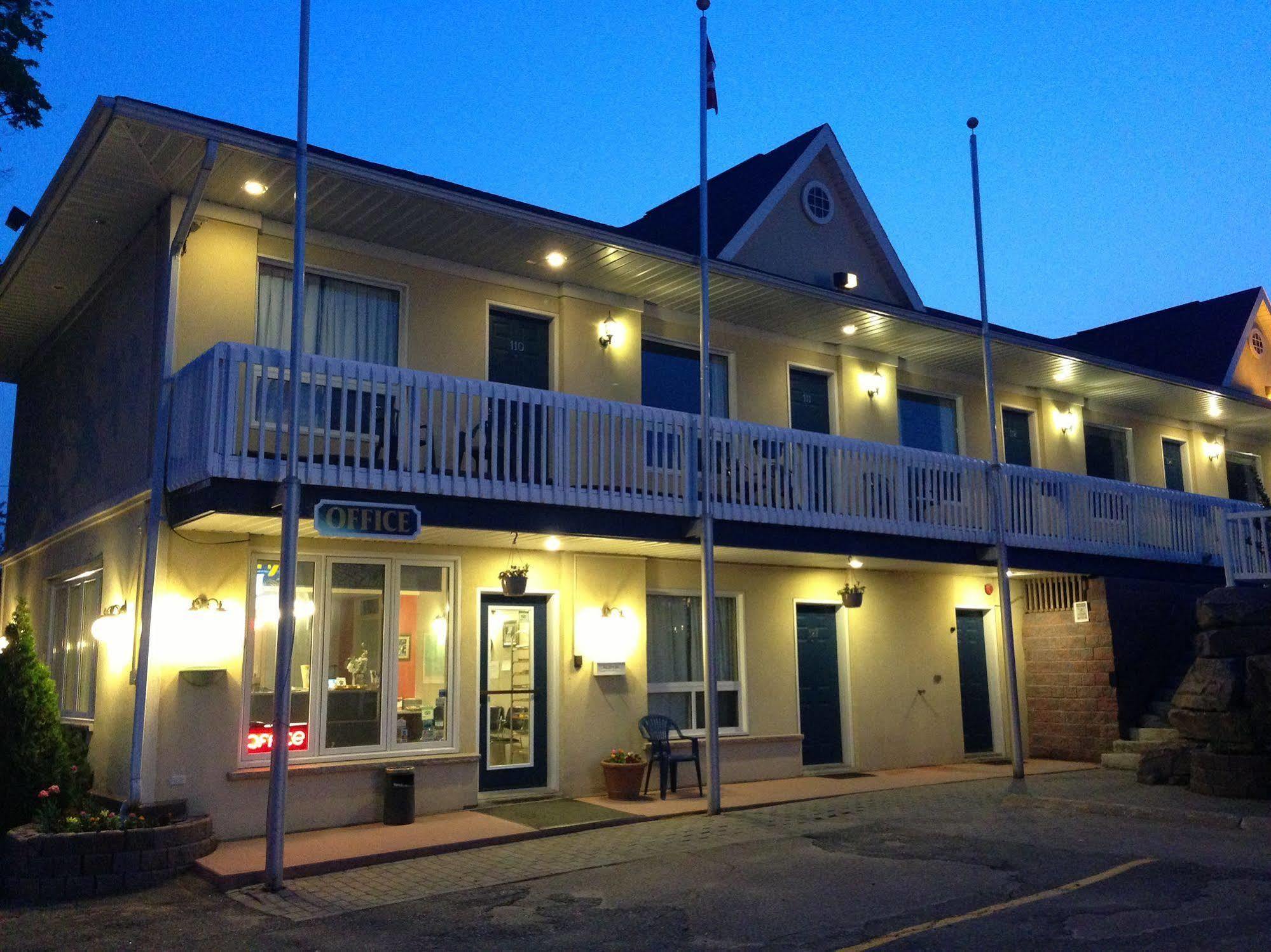 Rainbow Inn Huntsville Exterior photo